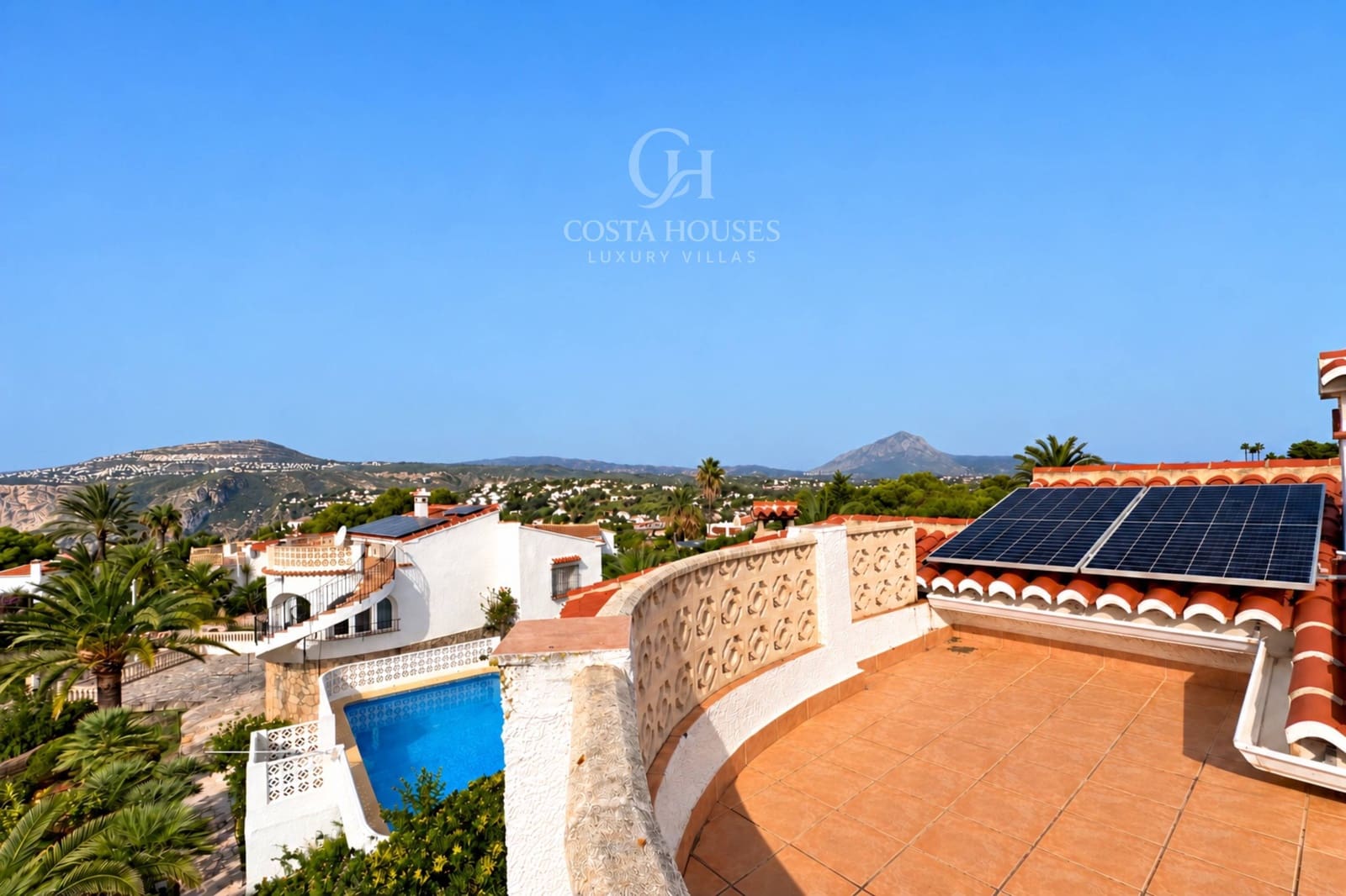 4 soverom Villa til salgs i Javea / Xabia med svømmebasseng garasje - € 990 000 (Ref: 10139735)
