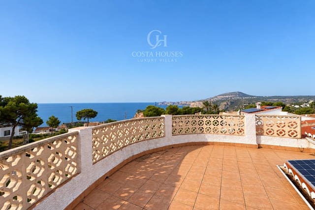 4 soverom Villa til salgs i Portichol - Balcón al Mar, Javea / Xàbia med svømmebasseng garasje - € 990 000 (Ref: 10139735)