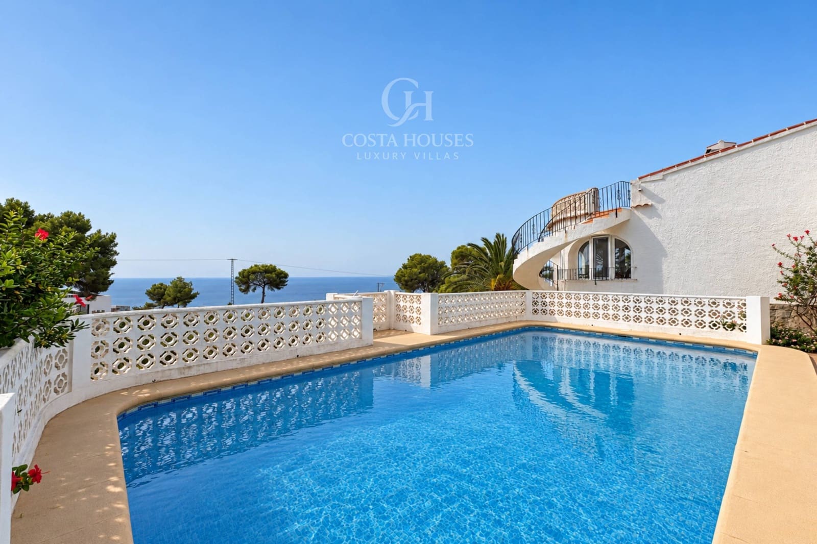 4 soverom Villa til salgs i Javea / Xabia med svømmebasseng garasje - € 990 000 (Ref: 10139735)