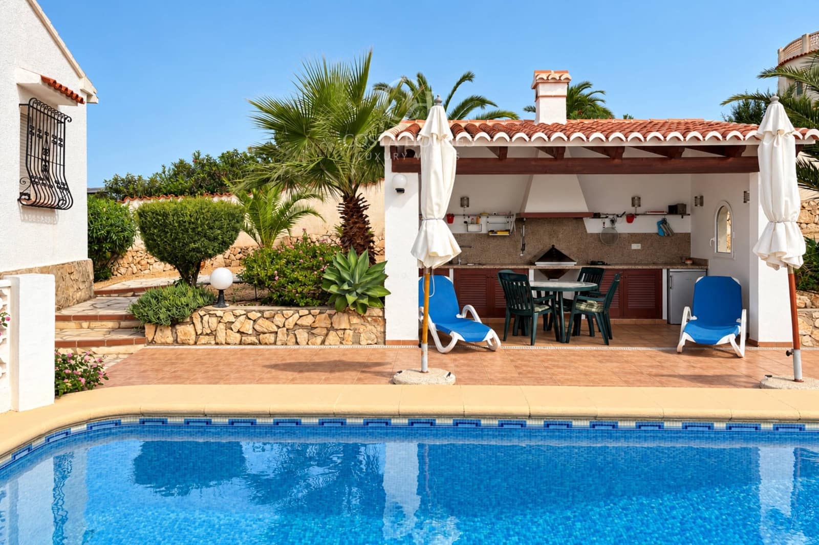 4 soverom Villa til salgs i Javea / Xabia med svømmebasseng garasje - € 990 000 (Ref: 10139735)