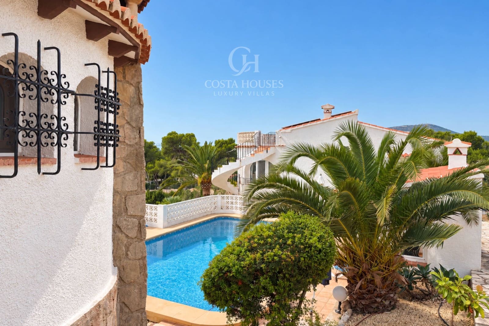 4 soverom Villa til salgs i Javea / Xabia med svømmebasseng garasje - € 990 000 (Ref: 10139735)