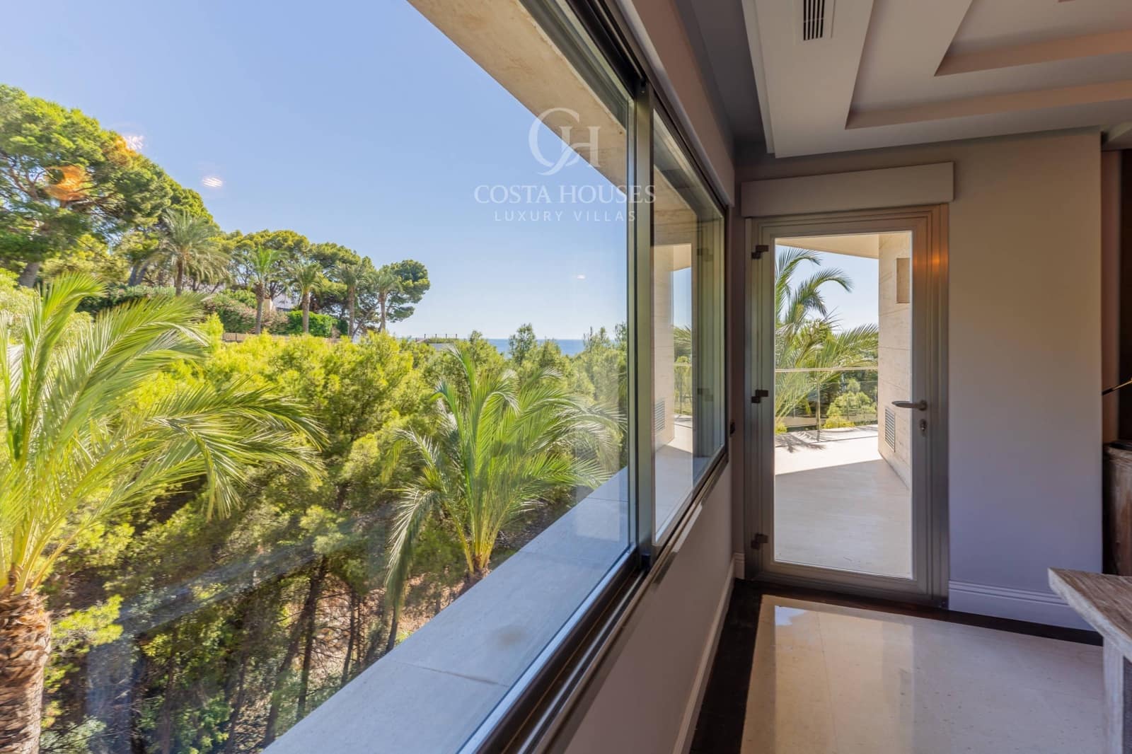 6 quarto Moradia para venda em Altea com piscina garagem - 4 900 000 € (Ref: 10139736)