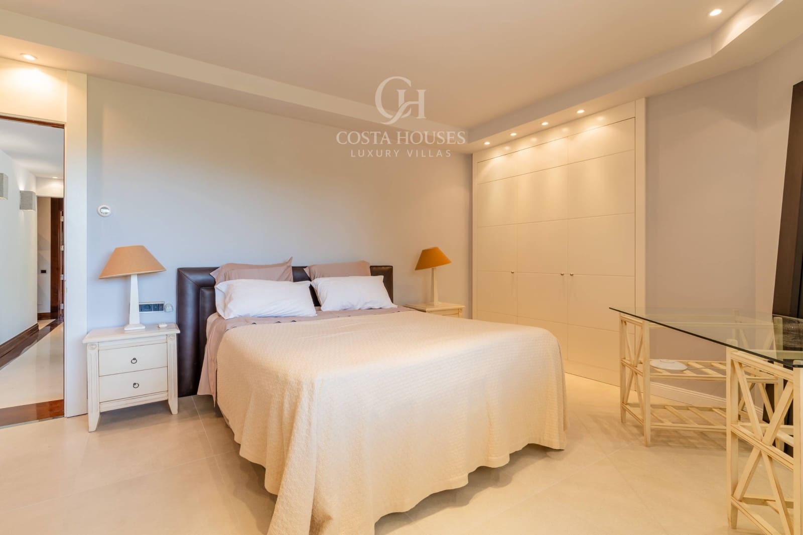 6 quarto Moradia para venda em Altea com piscina garagem - 4 900 000 € (Ref: 10139736)