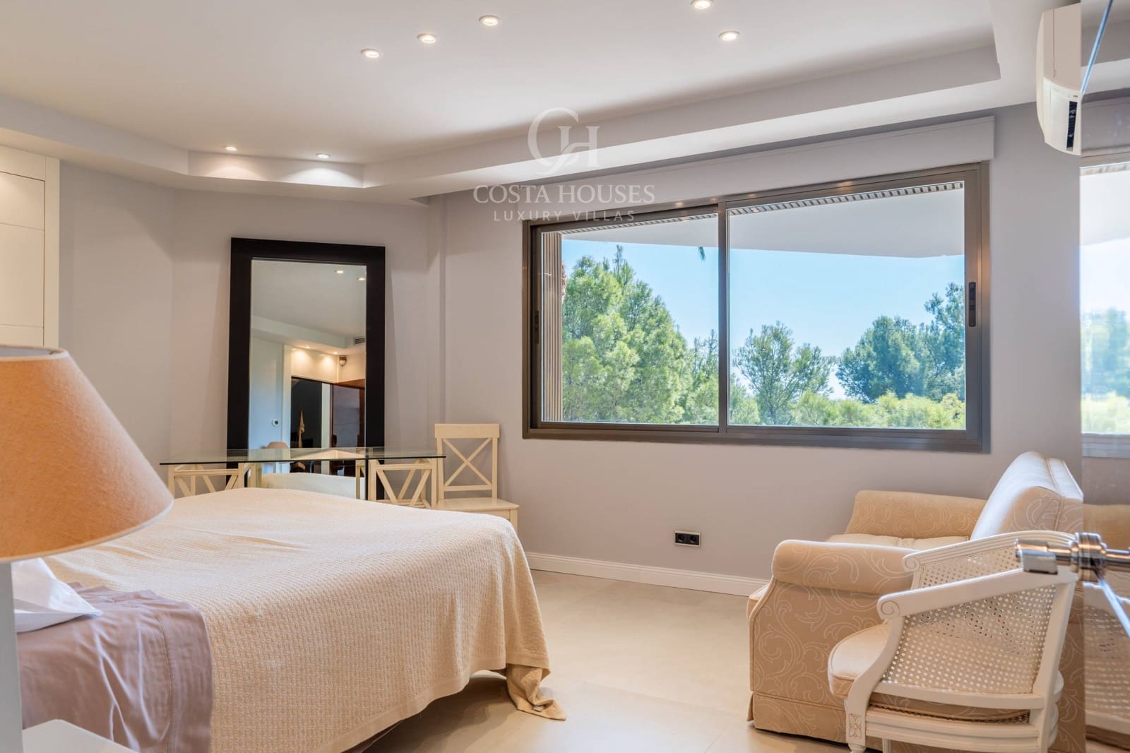 6 quarto Moradia para venda em Altea com piscina garagem - 4 900 000 € (Ref: 10139736)