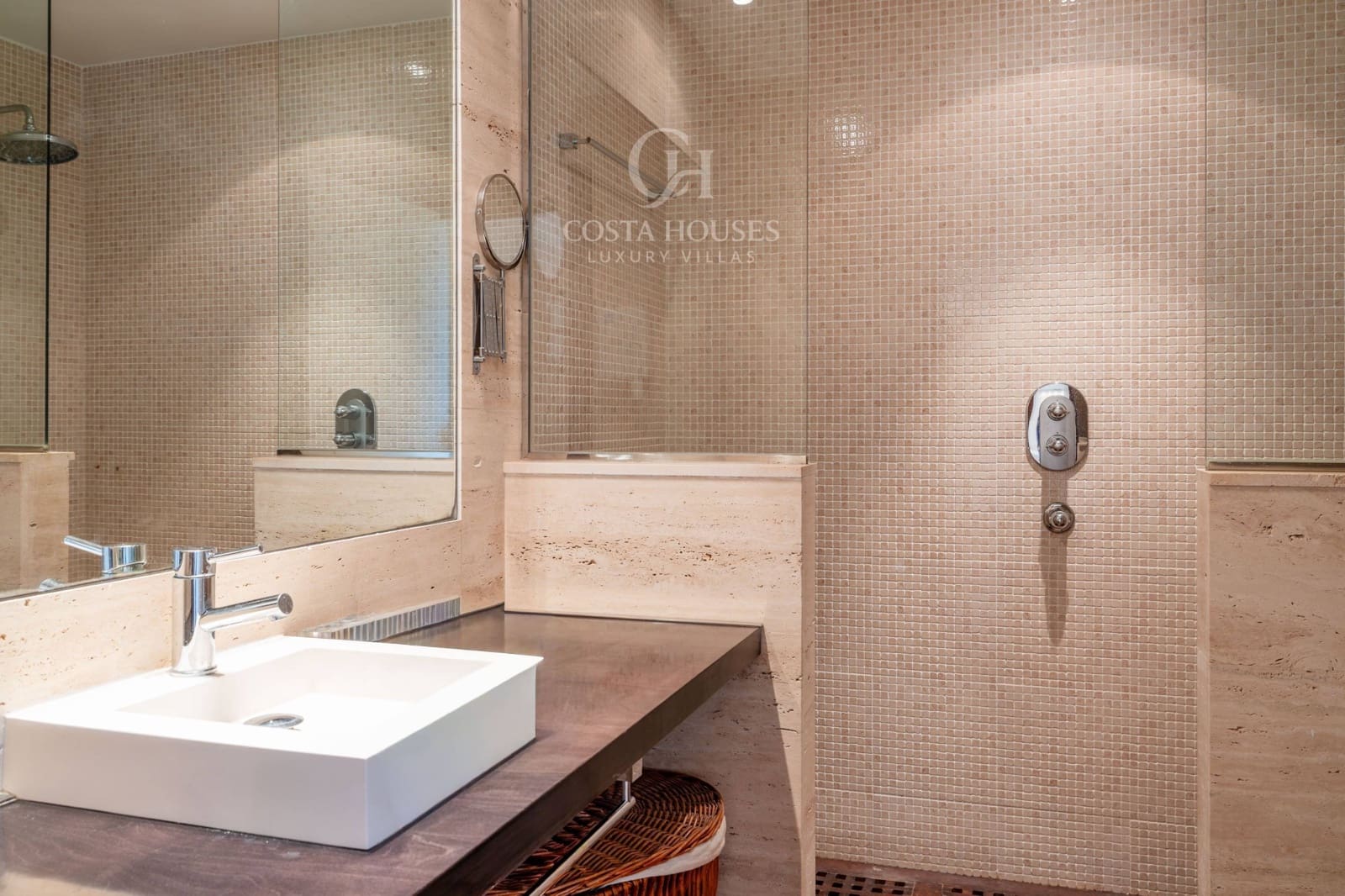 6 quarto Moradia para venda em Altea com piscina garagem - 4 900 000 € (Ref: 10139736)