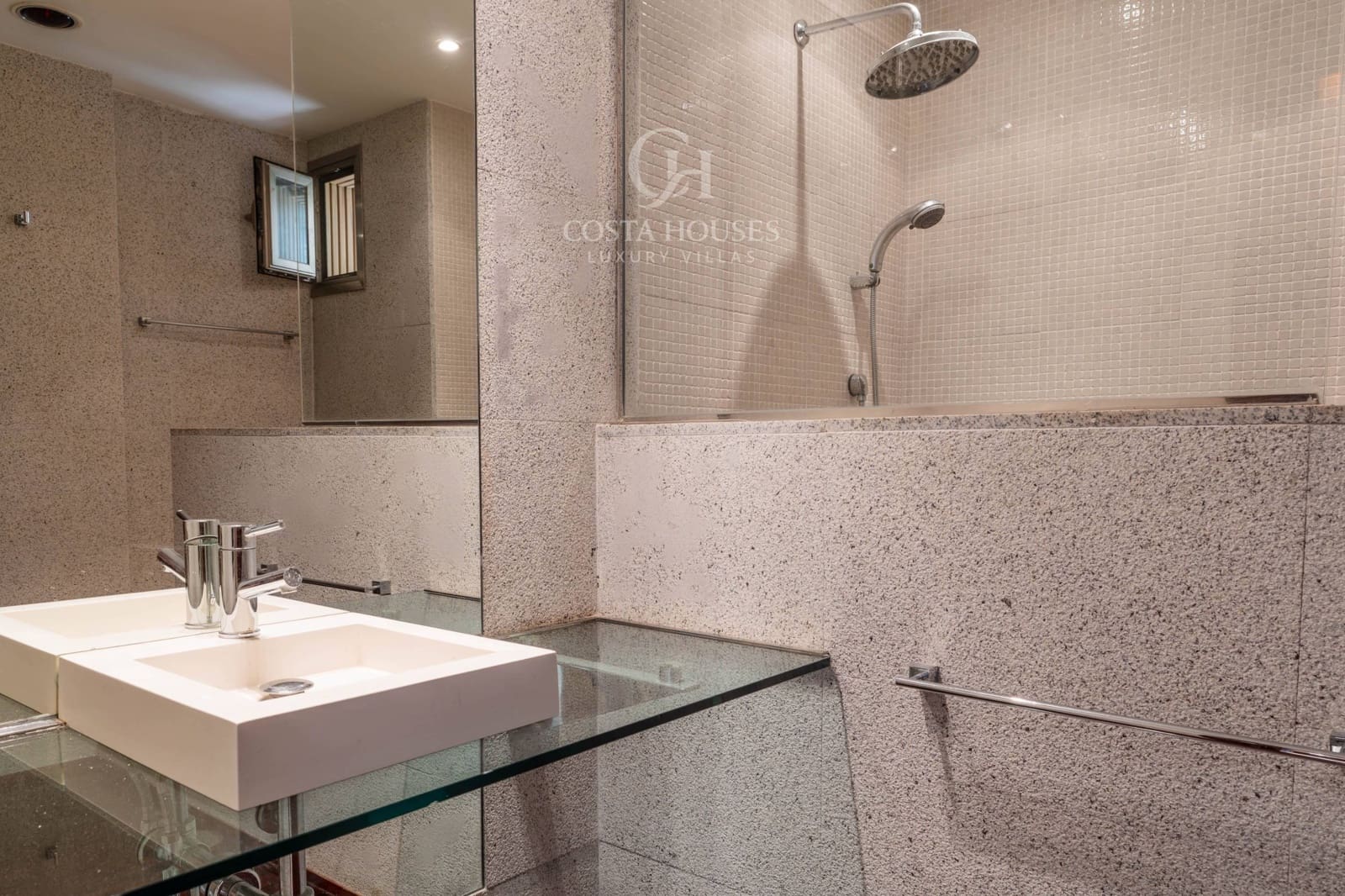 6 quarto Moradia para venda em Altea com piscina garagem - 4 900 000 € (Ref: 10139736)