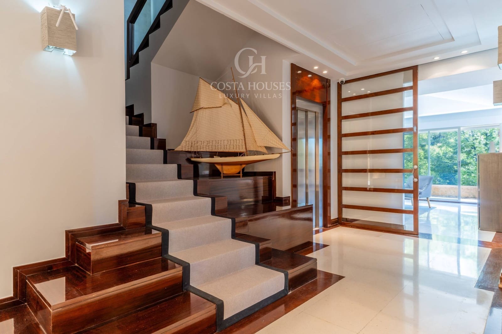 6 quarto Moradia para venda em Altea com piscina garagem - 4 900 000 € (Ref: 10139736)