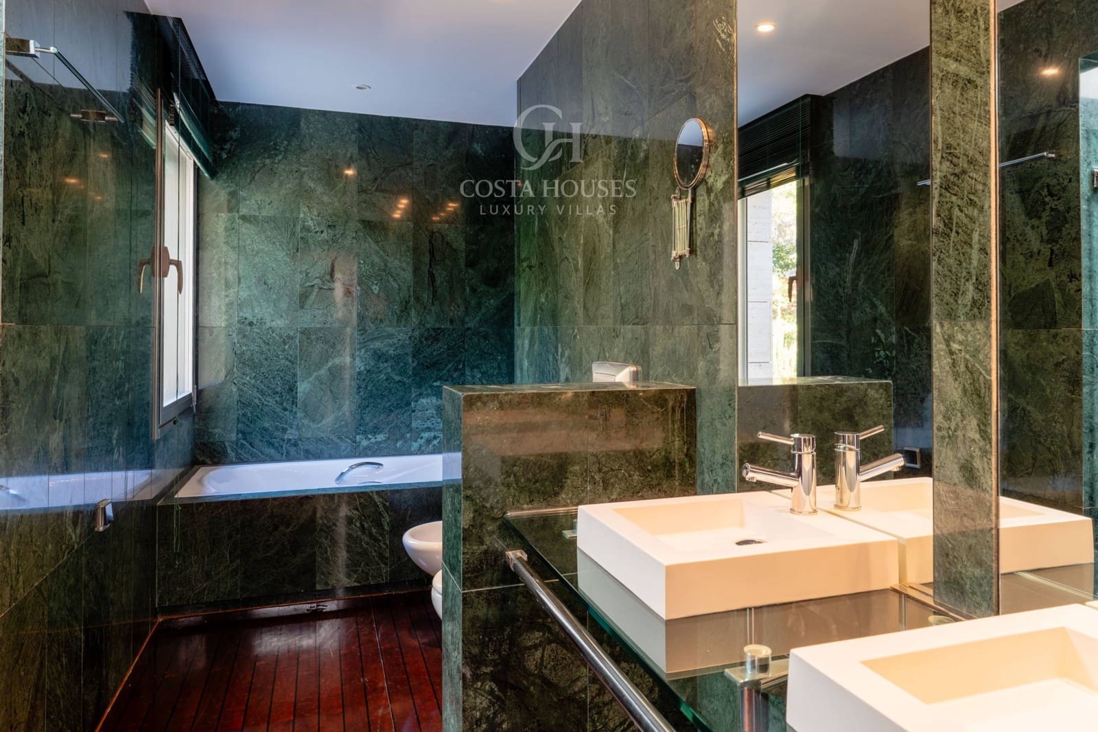 6 quarto Moradia para venda em Altea com piscina garagem - 4 900 000 € (Ref: 10139736)