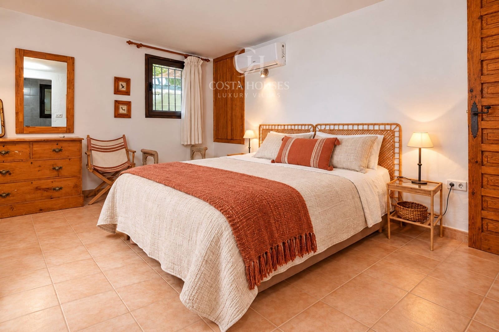 4 chambre Villa/Maison à vendre à Javea / Xabia avec piscine - 995 000 € (Ref: 10147141)