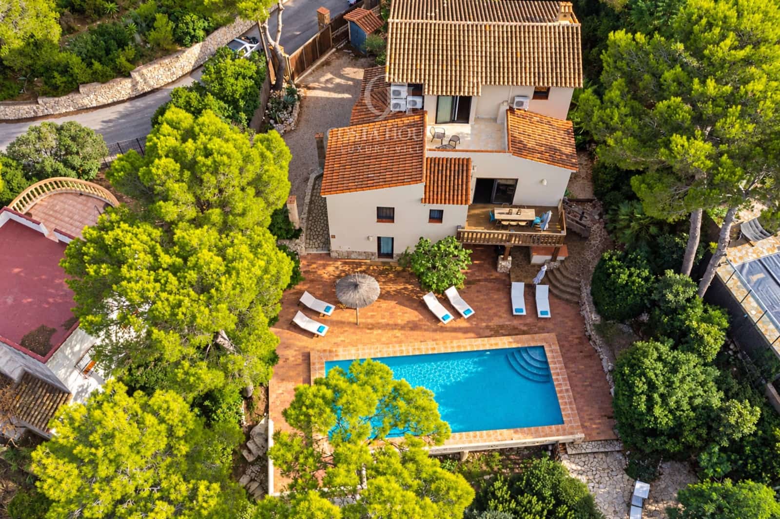 4 chambre Villa/Maison à vendre à Javea / Xabia avec piscine - 995 000 € (Ref: 10147141)