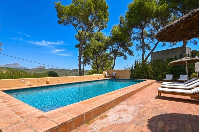 4 soveværelse Villa til salg i La Granadella  - Costa Nova, Javea / Xàbia med swimmingpool - € 995.000 (Ref: 10147141)