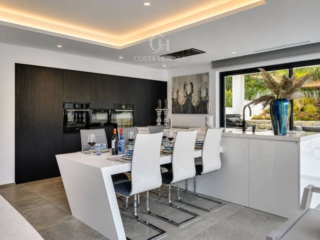 3 soverom Villa til salgs i Javea / Xàbia med svømmebasseng garasje - € 1 395 000 (Ref: 10153651)