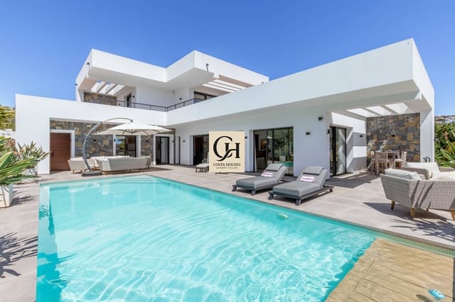3 slaapkamer Villa te koop in Moraira, Teulada-Moraira met zwembad garage - € 1.490.000 (Ref: 10153652)