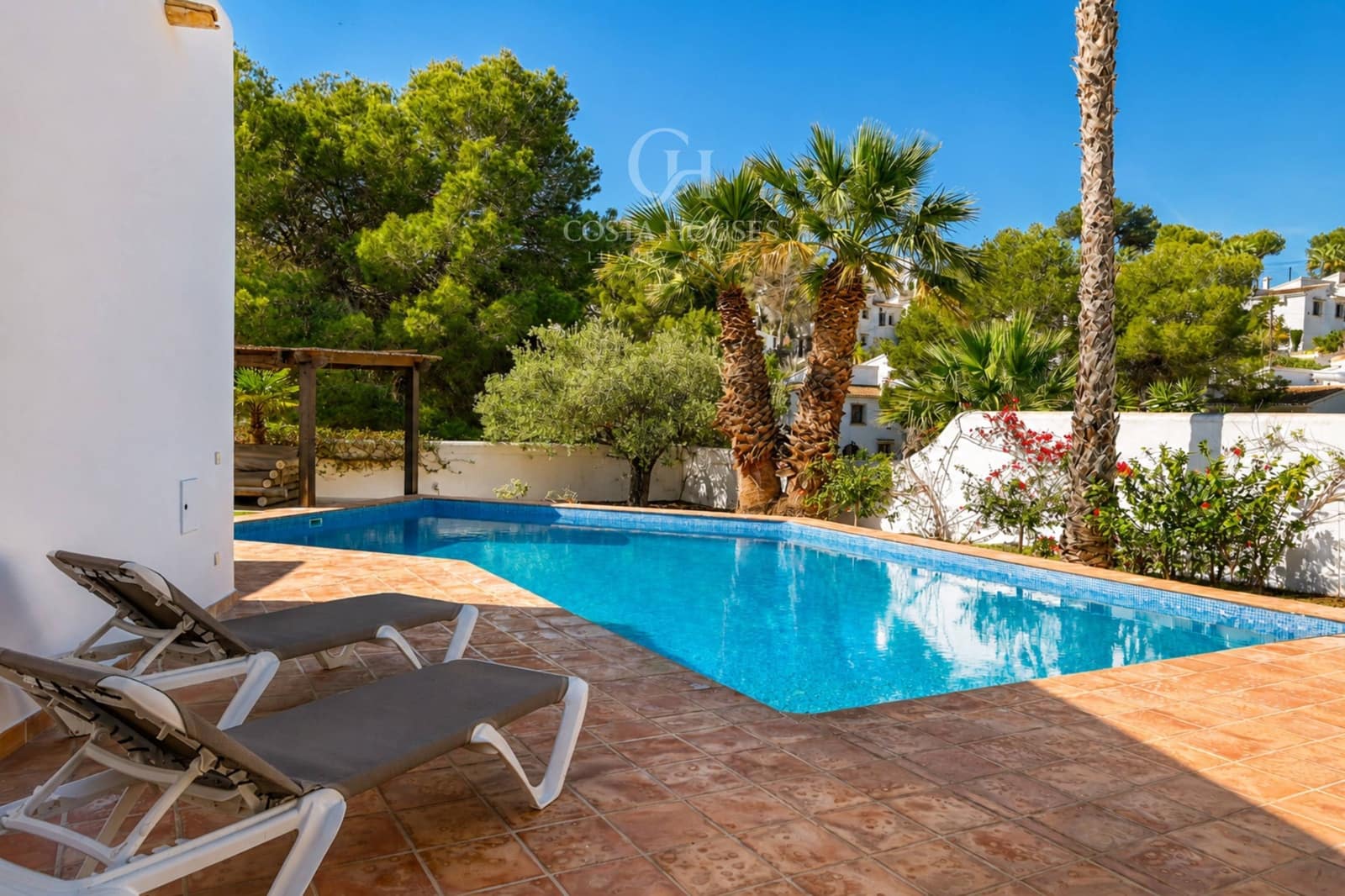 5 Zimmer Villa zu verkaufen in Moraira mit Pool - 1.635.000 € (Ref: 10153653)