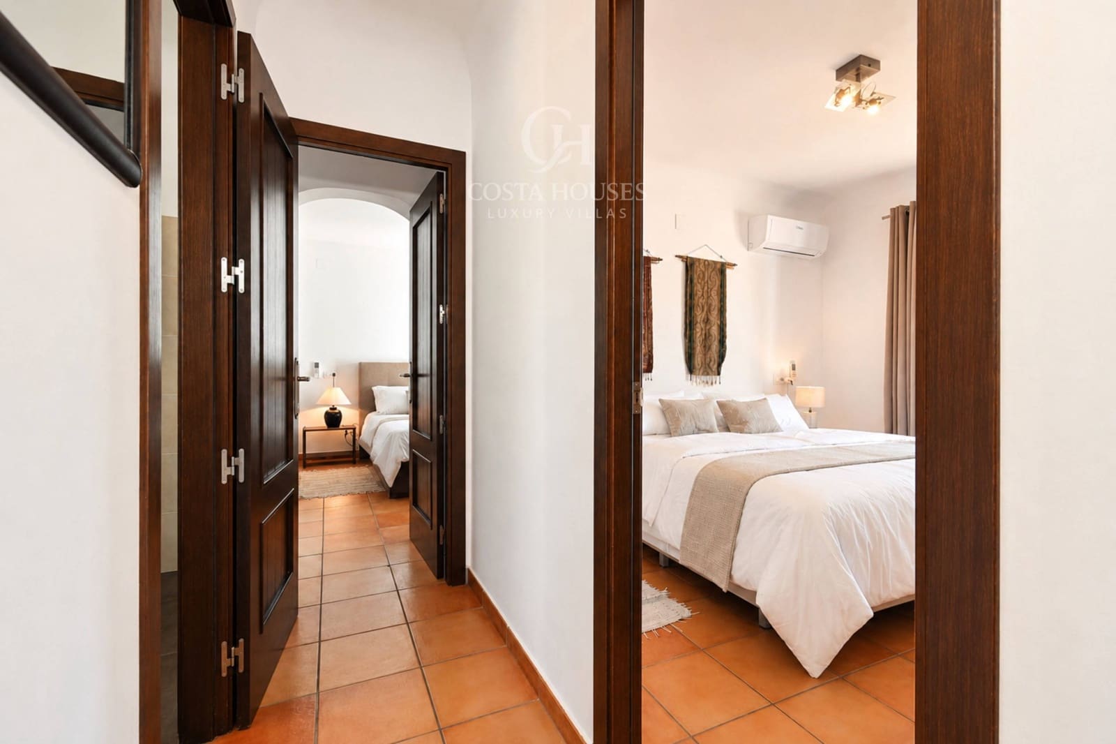 5 Zimmer Villa zu verkaufen in Moraira mit Pool - 1.635.000 € (Ref: 10153653)