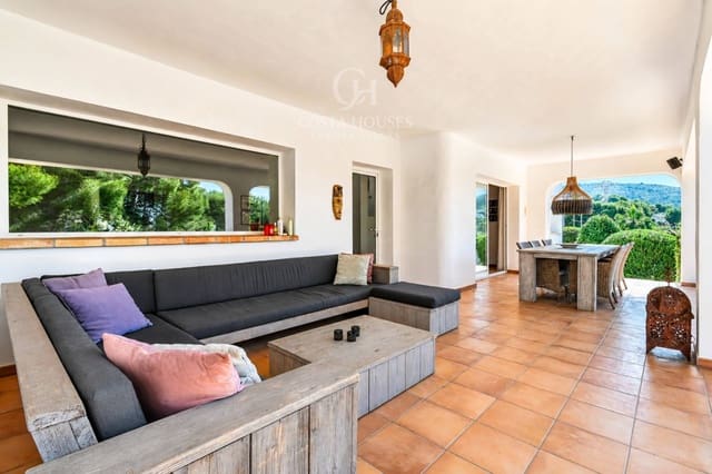 5 Zimmer Villa zu verkaufen in Paichi, Teulada-Moraira mit Pool - 1.635.000 € (Ref: 10153653)