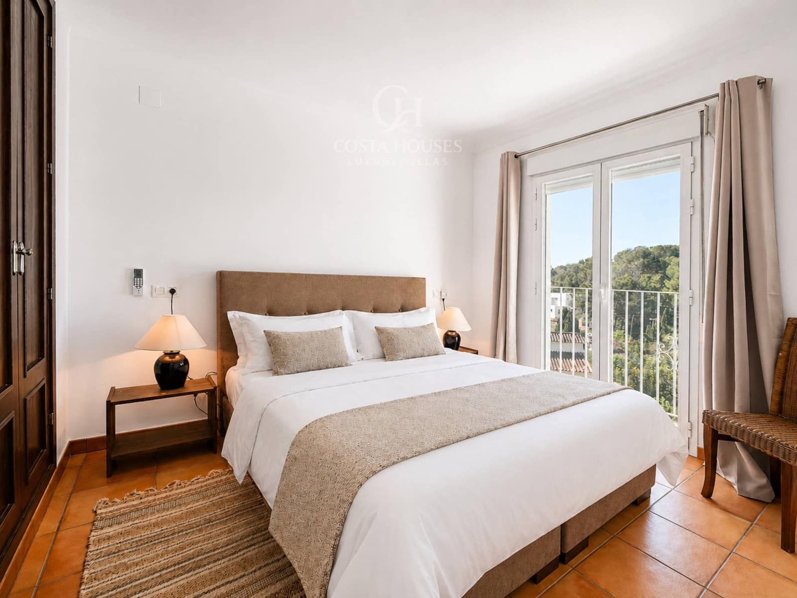 5 Zimmer Villa zu verkaufen in Moraira mit Pool - 1.635.000 € (Ref: 10153653)