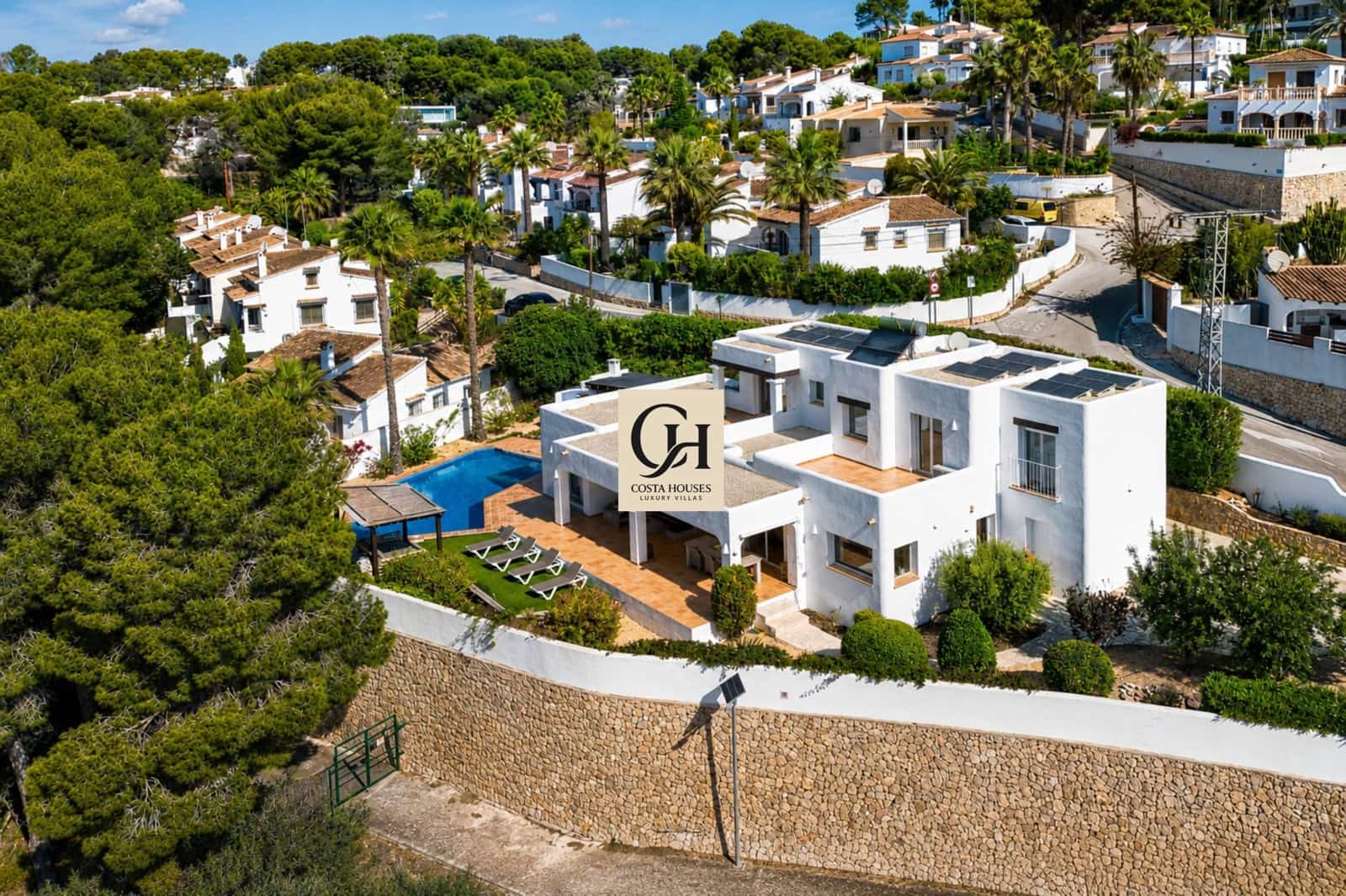 5 Zimmer Villa zu verkaufen in Moraira mit Pool - 1.635.000 € (Ref: 10153653)