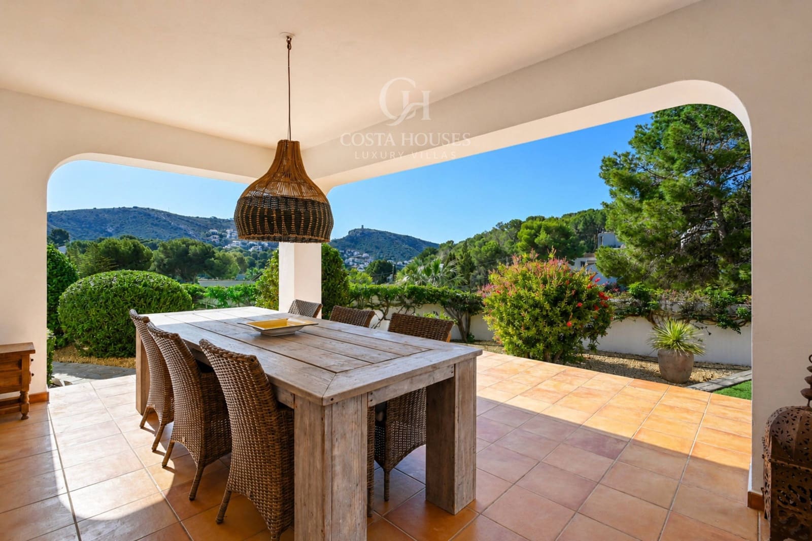 5 Zimmer Villa zu verkaufen in Moraira mit Pool - 1.635.000 € (Ref: 10153653)
