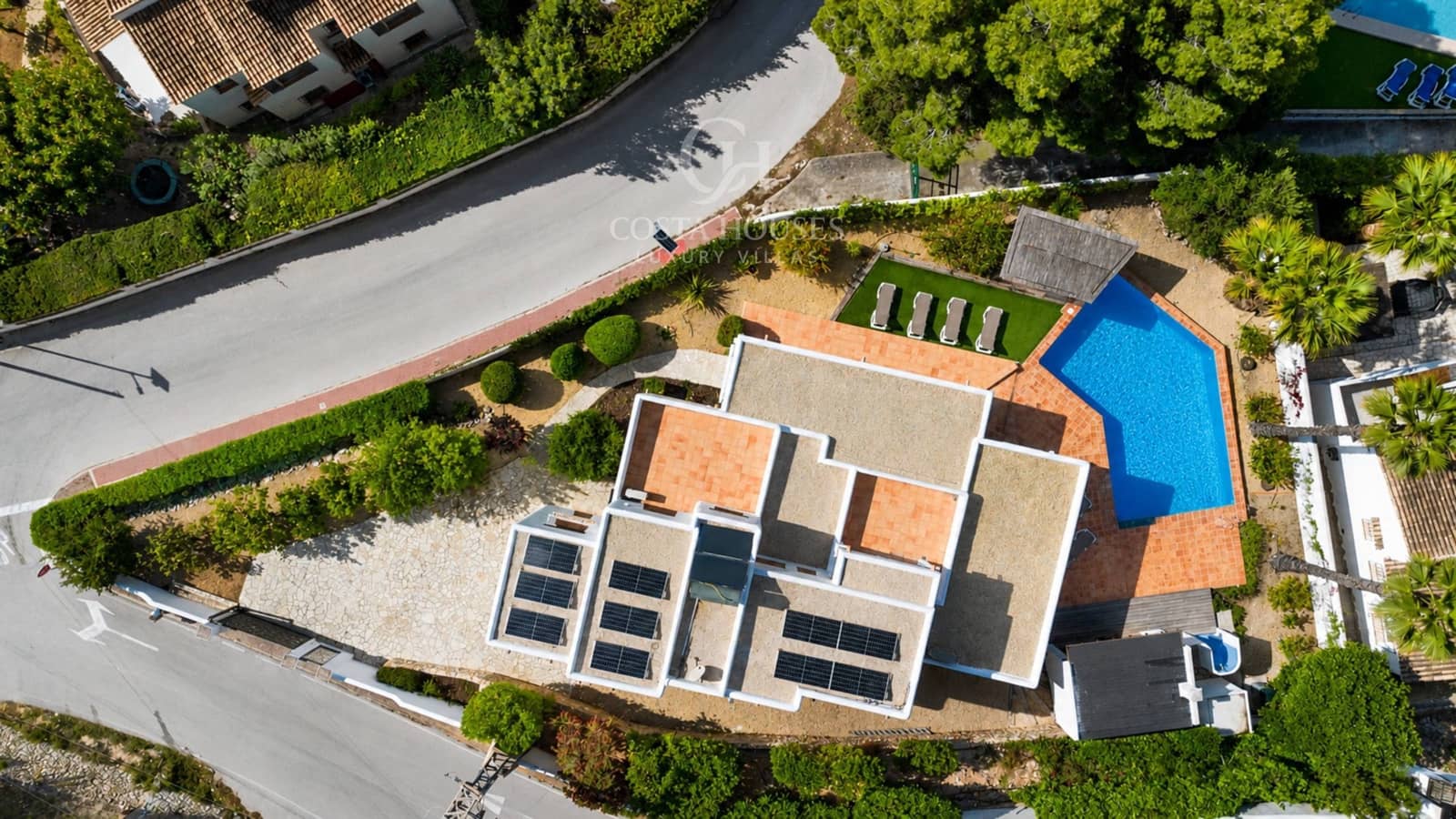5 Zimmer Villa zu verkaufen in Moraira mit Pool - 1.635.000 € (Ref: 10153653)