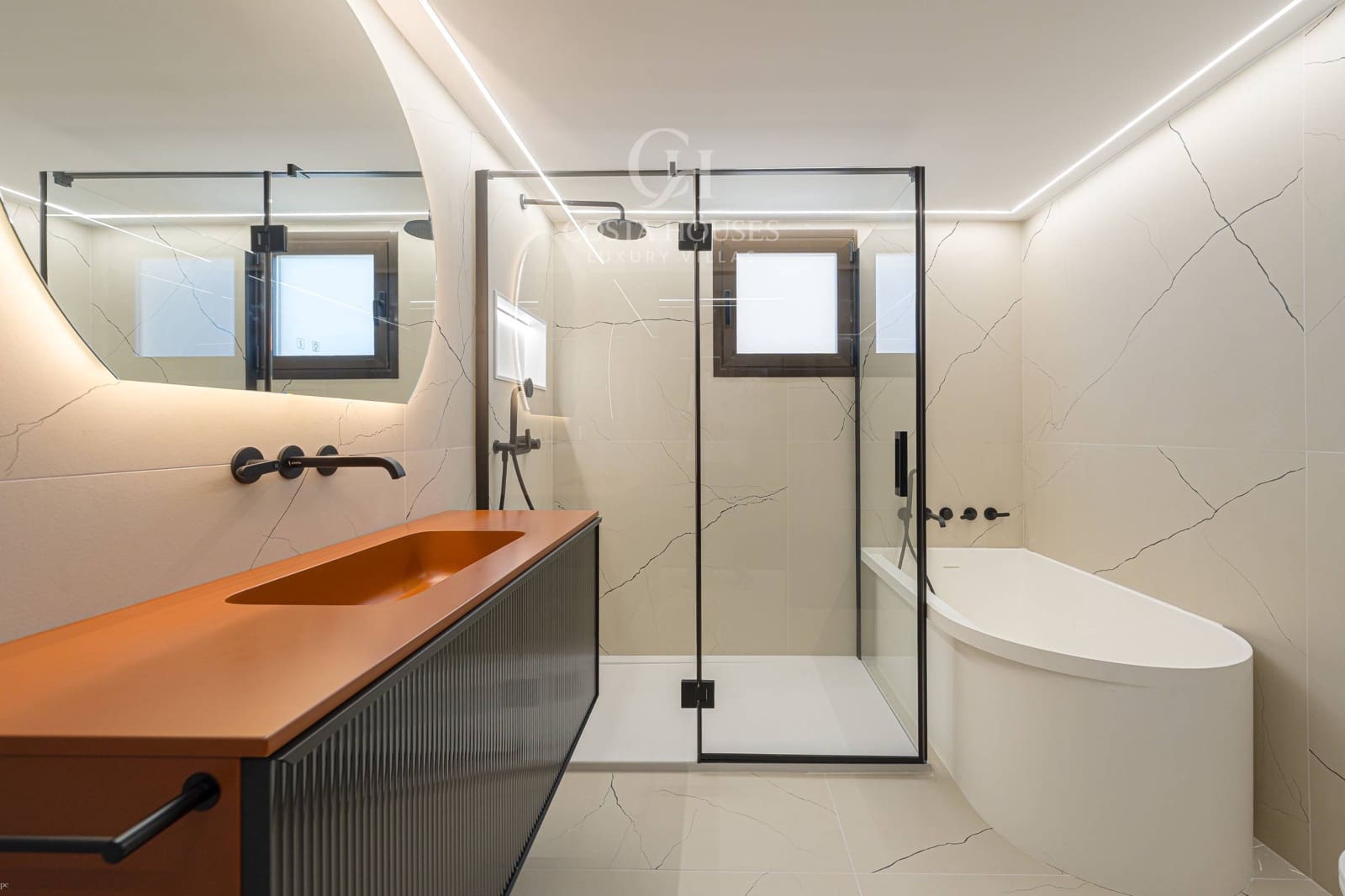 4 camera da letto Appartamento in vendita in Benidorm con piscina garage - 2.450.000 € (Rif: 10153654)