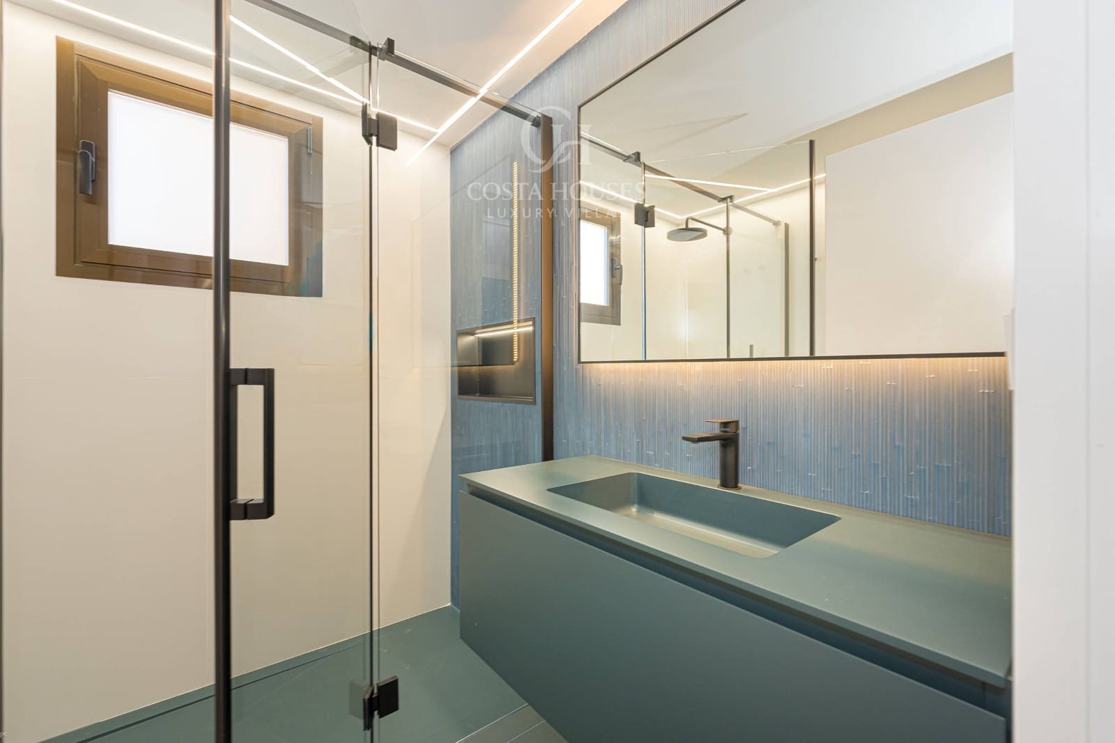 4 camera da letto Appartamento in vendita in Benidorm con piscina garage - 2.450.000 € (Rif: 10153654)