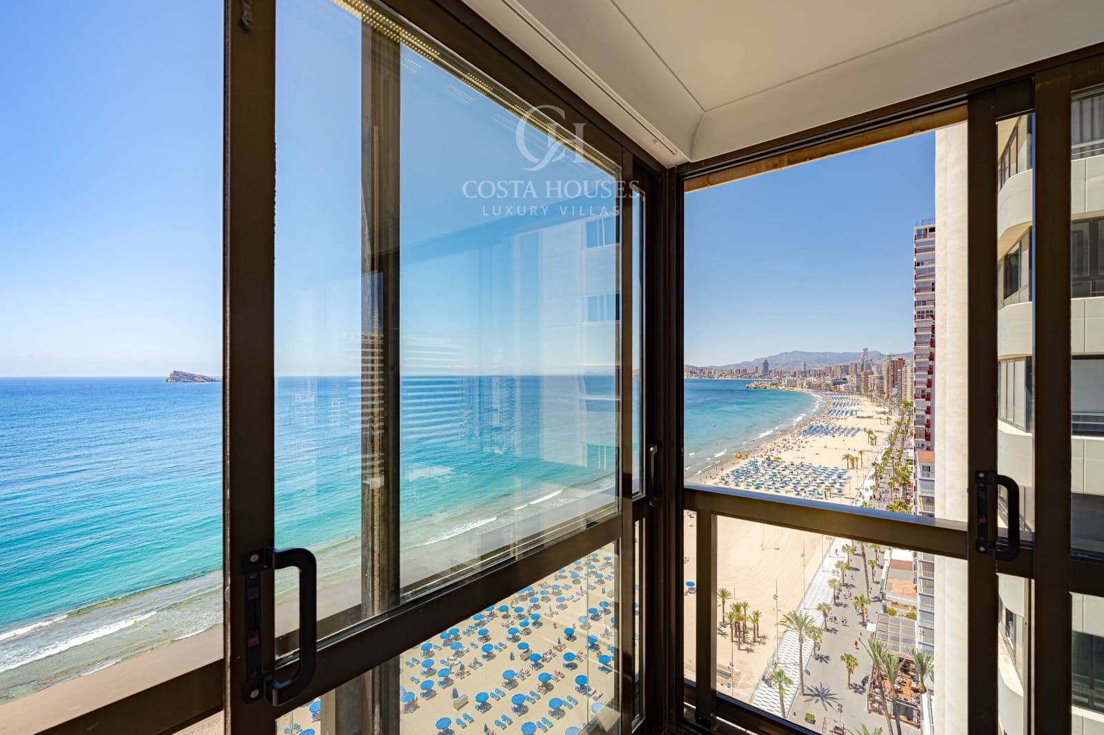 4 camera da letto Appartamento in vendita in Benidorm con piscina garage - 2.450.000 € (Rif: 10153654)