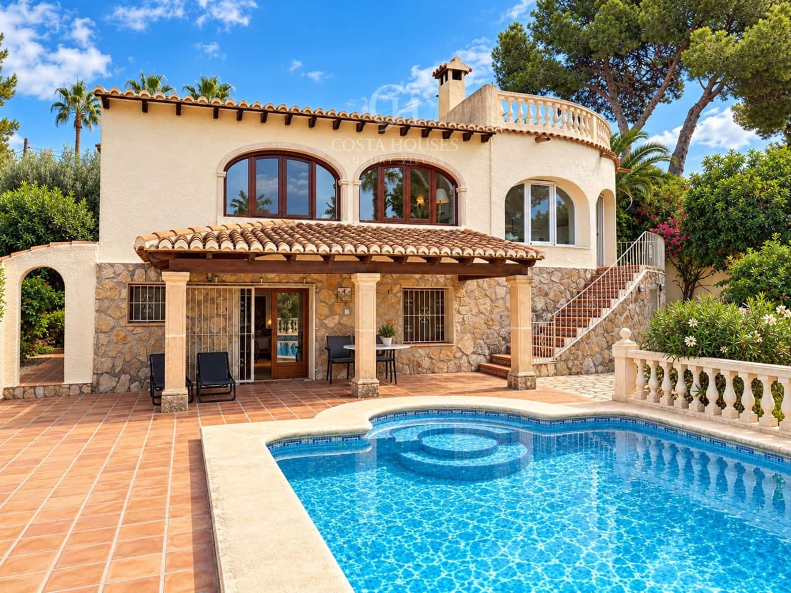 3 soverom Villa til salgs i Javea / Xabia med svømmebasseng - € 749 000 (Ref: 10166690)