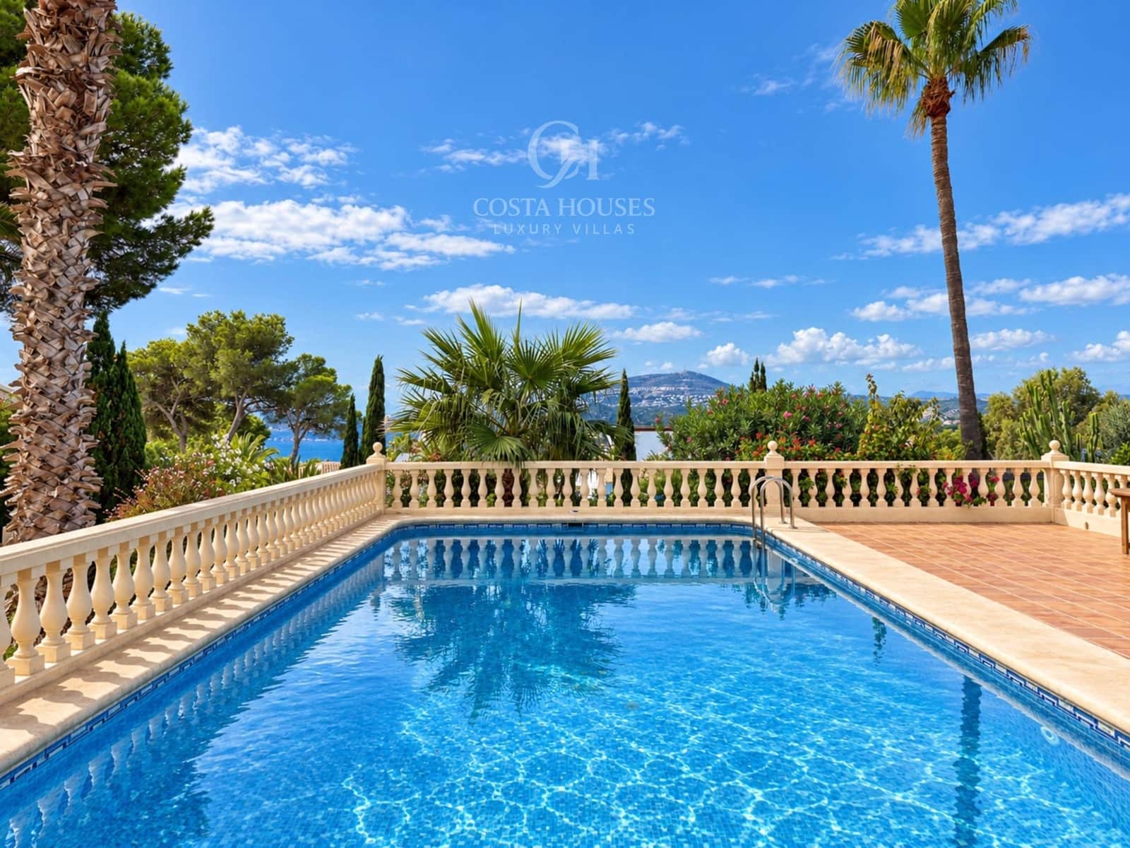 3 soverom Villa til salgs i Javea / Xabia med svømmebasseng - € 749 000 (Ref: 10166690)