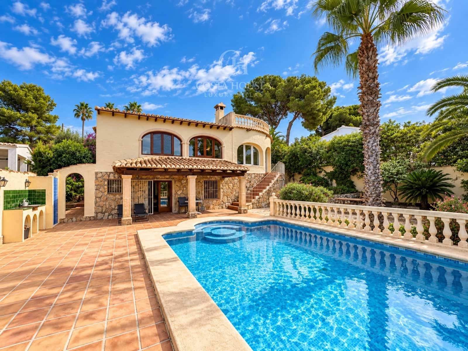 3 soverom Villa til salgs i Javea / Xabia med svømmebasseng - € 749 000 (Ref: 10166690)