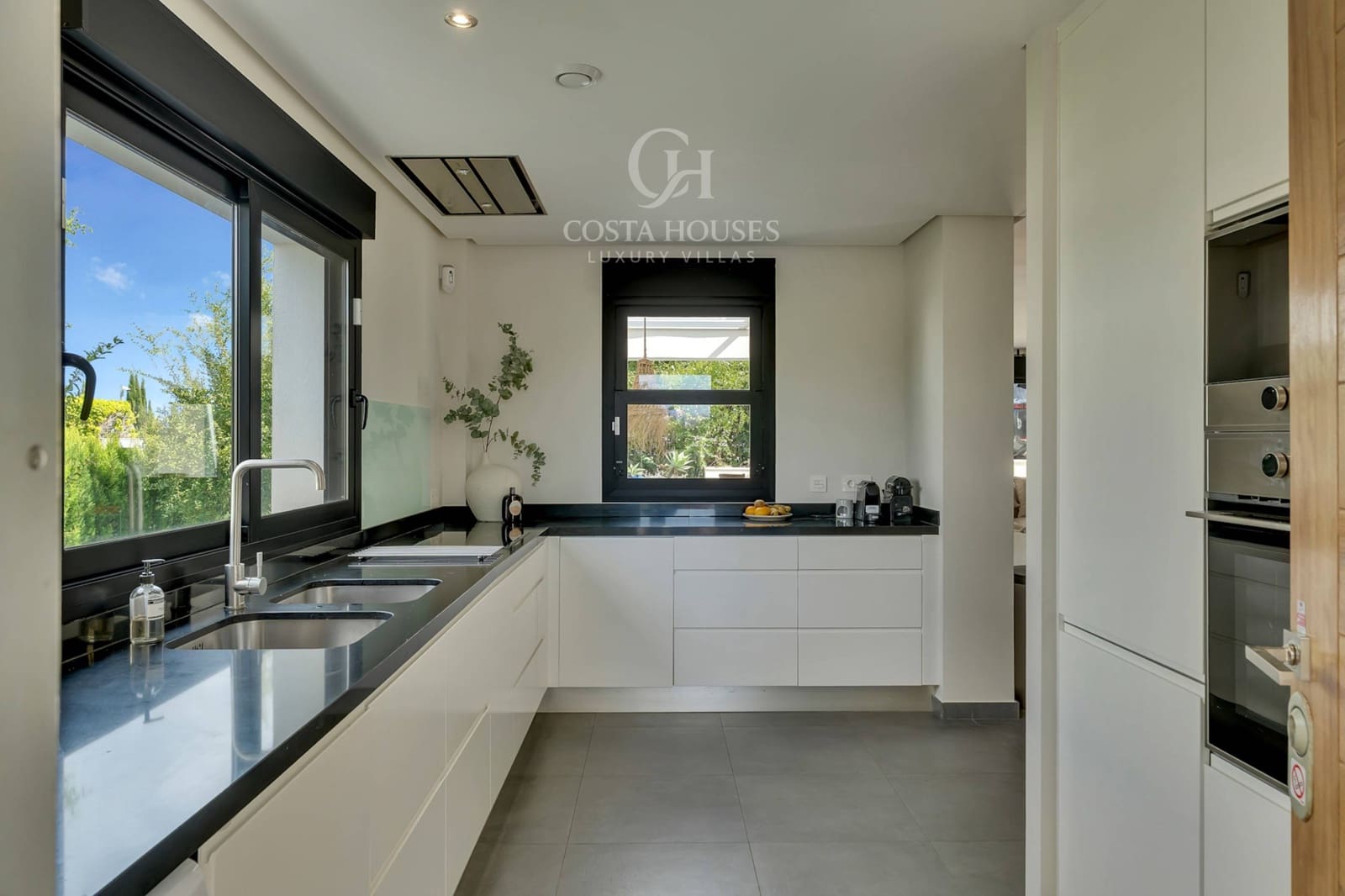 4 soverom Villa til salgs i Javea / Xabia med svømmebasseng - € 1 195 000 (Ref: 10171607)