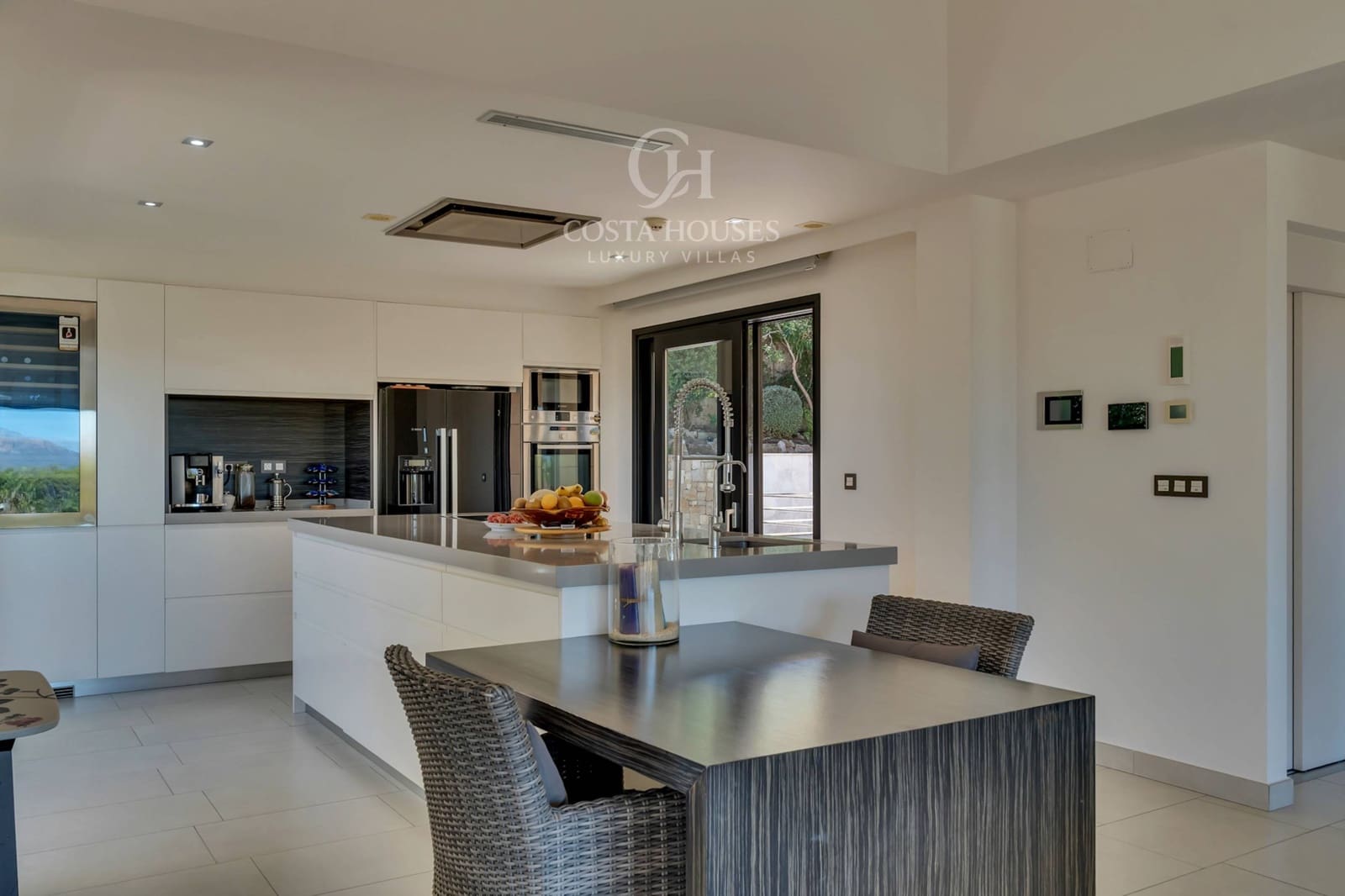 4 soverom Villa til salgs i Javea / Xabia med svømmebasseng garasje - € 1 695 000 (Ref: 10171608)