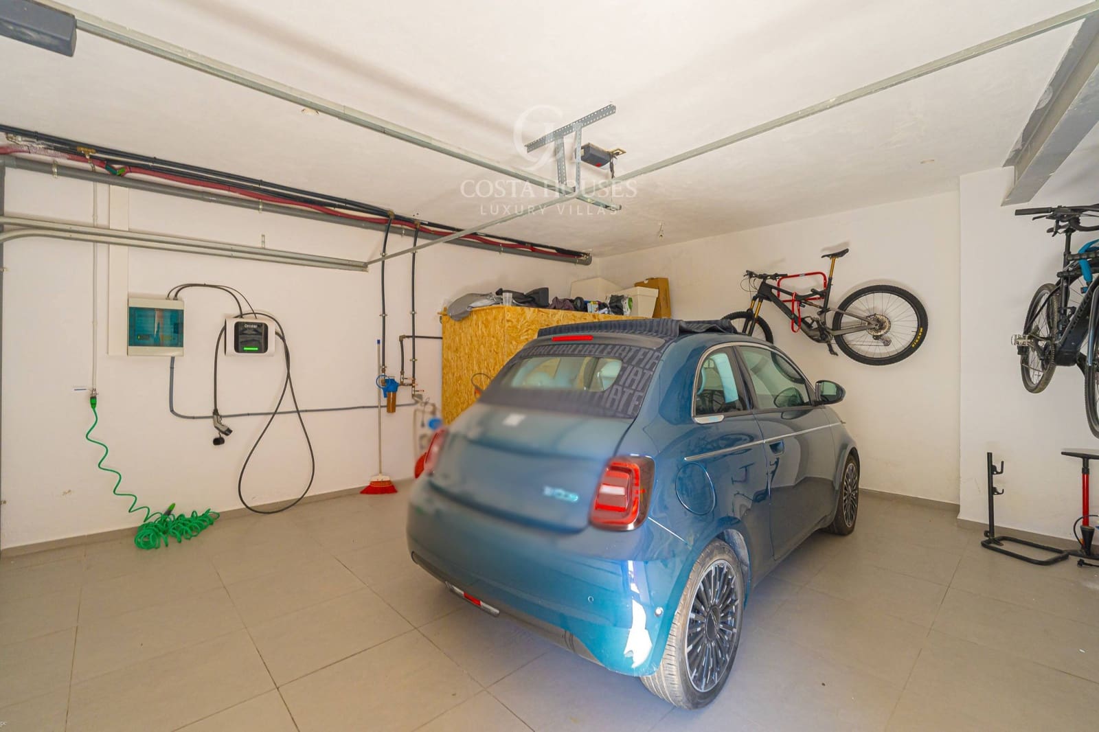 4 makuuhuone Huvila myytävänä paikassa Javea / Xabia mukana uima-altaan 
autotalli - 2 395 000 € (Ref: 10184922)