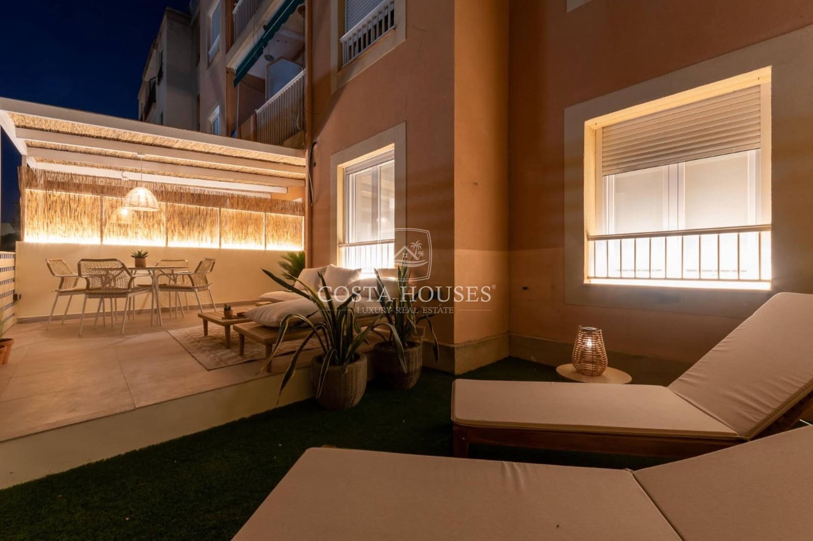 2 soveværelse Lejlighed til salg i Javea / Xabia - € 445.000 (Ref: 8863785)