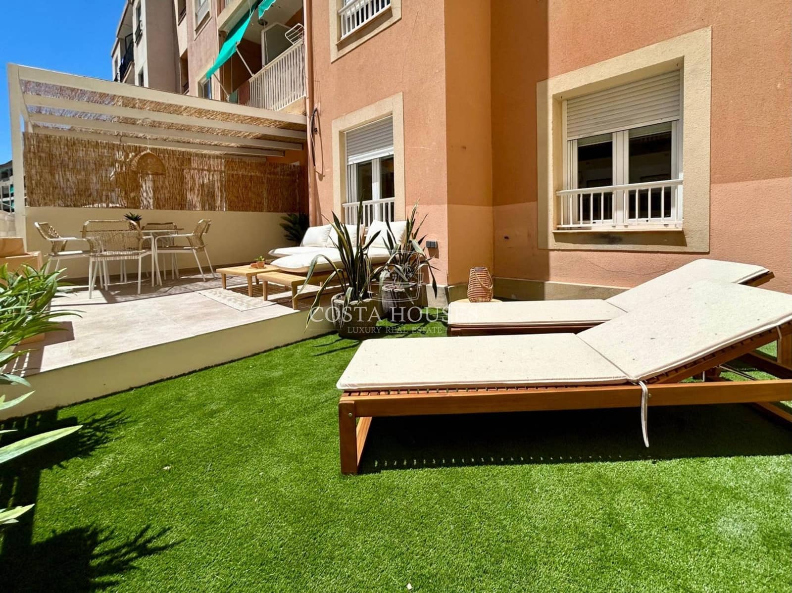 2 soveværelse Lejlighed til salg i Javea / Xabia - € 445.000 (Ref: 8863785)