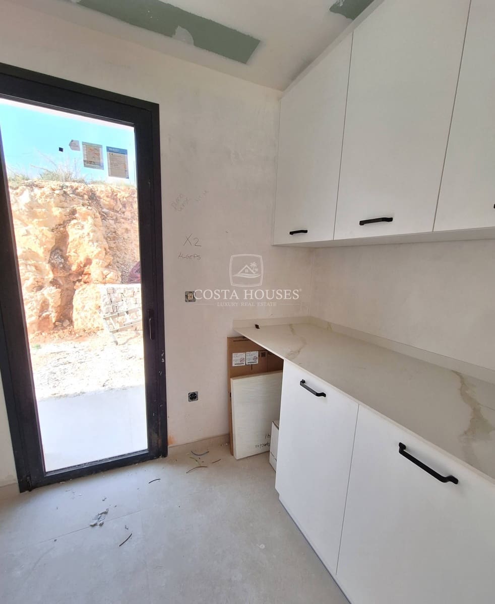 3 soveværelse Villa til salg i Pedreguer med swimmingpool - € 790.000 (Ref: 8863797)