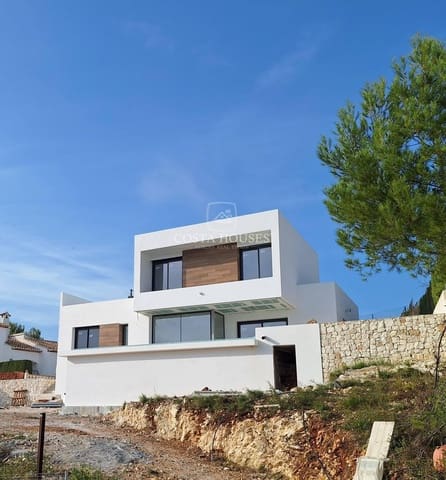 3 soveværelse Villa til salg i Pedreguer med swimmingpool - € 790.000 (Ref: 8863797)