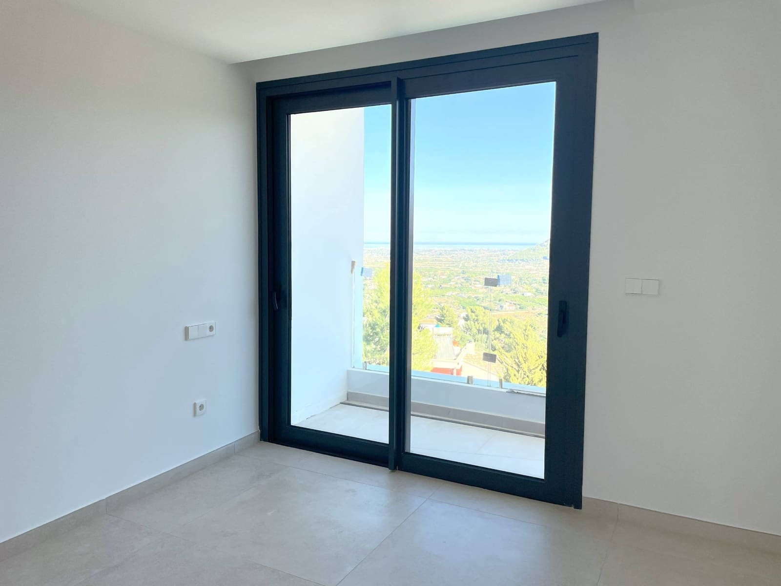 3 soveværelse Villa til salg i Pedreguer med swimmingpool - € 790.000 (Ref: 8863797)