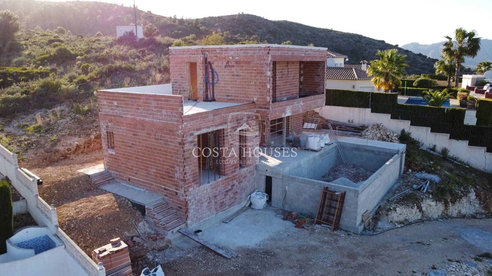 3 soveværelse Villa til salg i Pedreguer med swimmingpool - € 790.000 (Ref: 8863797)