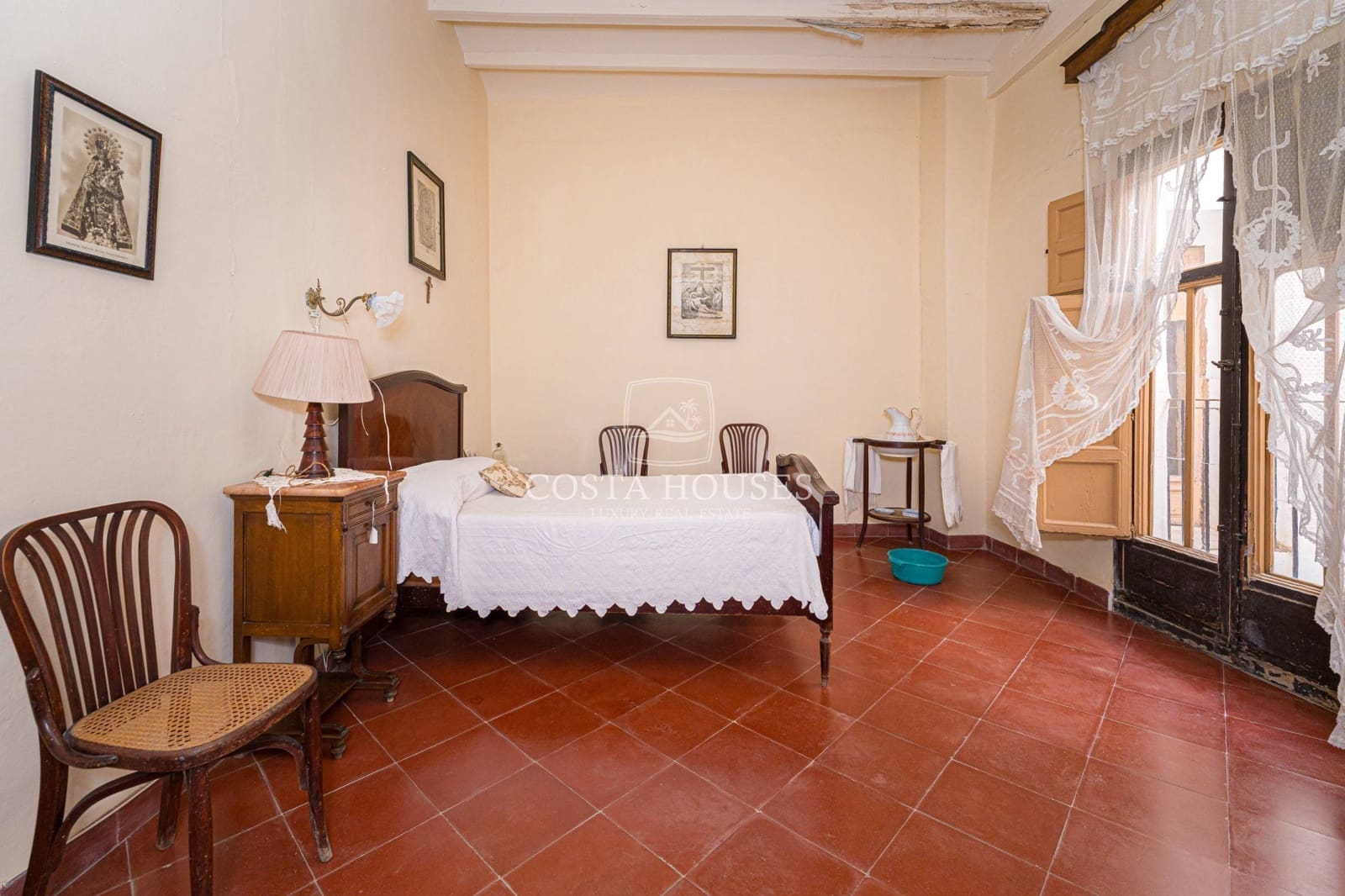 9 slaapkamer Huis te koop in Benissa met garage - € 715.000 (Ref: 8863802)