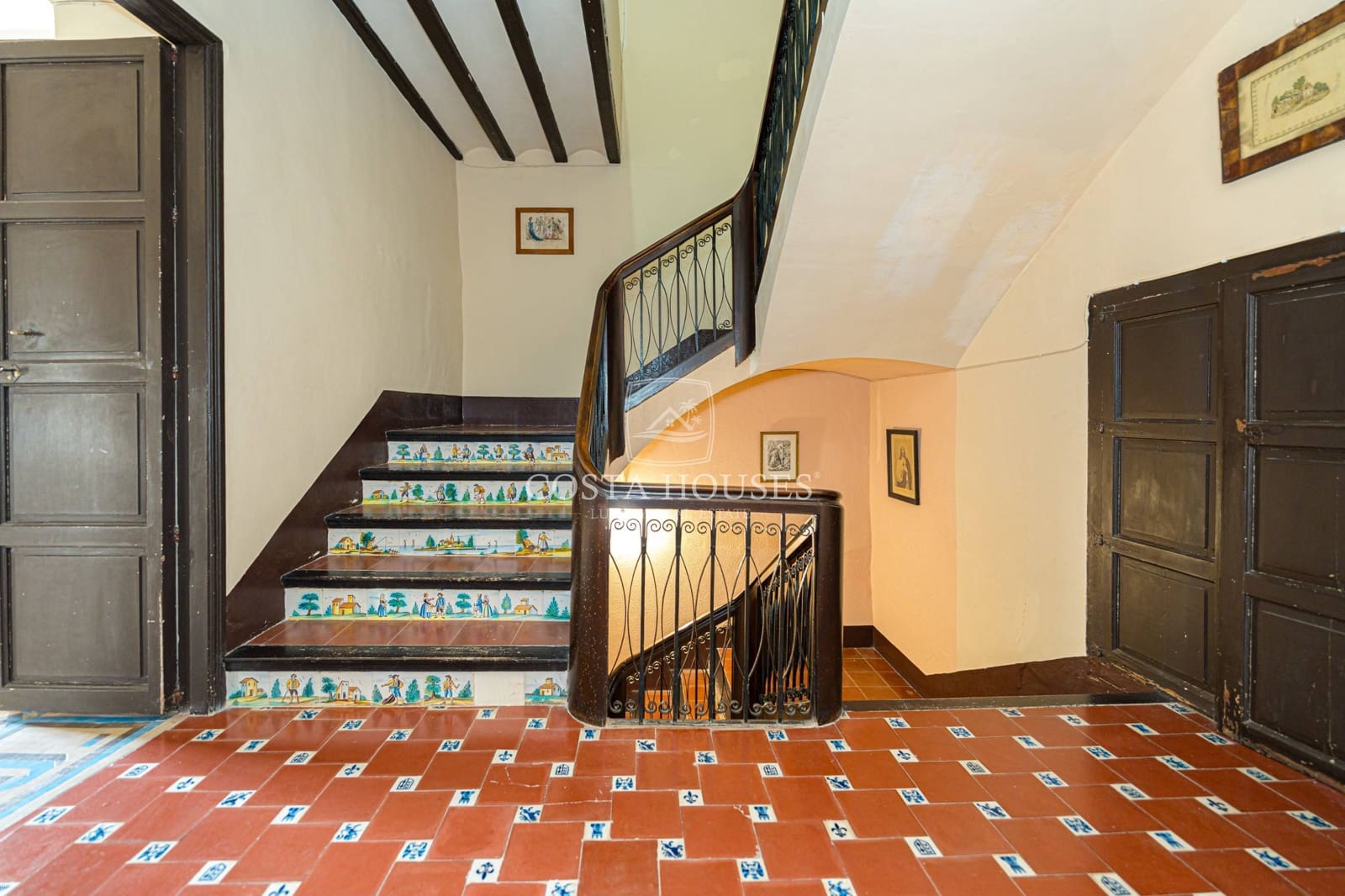 9 slaapkamer Huis te koop in Benissa met garage - € 715.000 (Ref: 8863802)