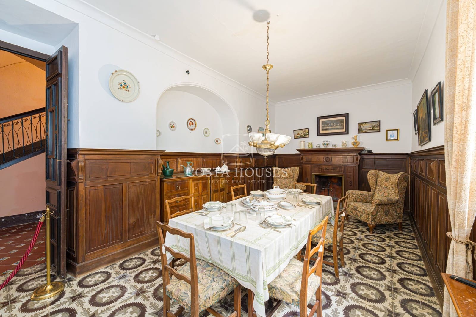 9 slaapkamer Huis te koop in Benissa met garage - € 715.000 (Ref: 8863802)