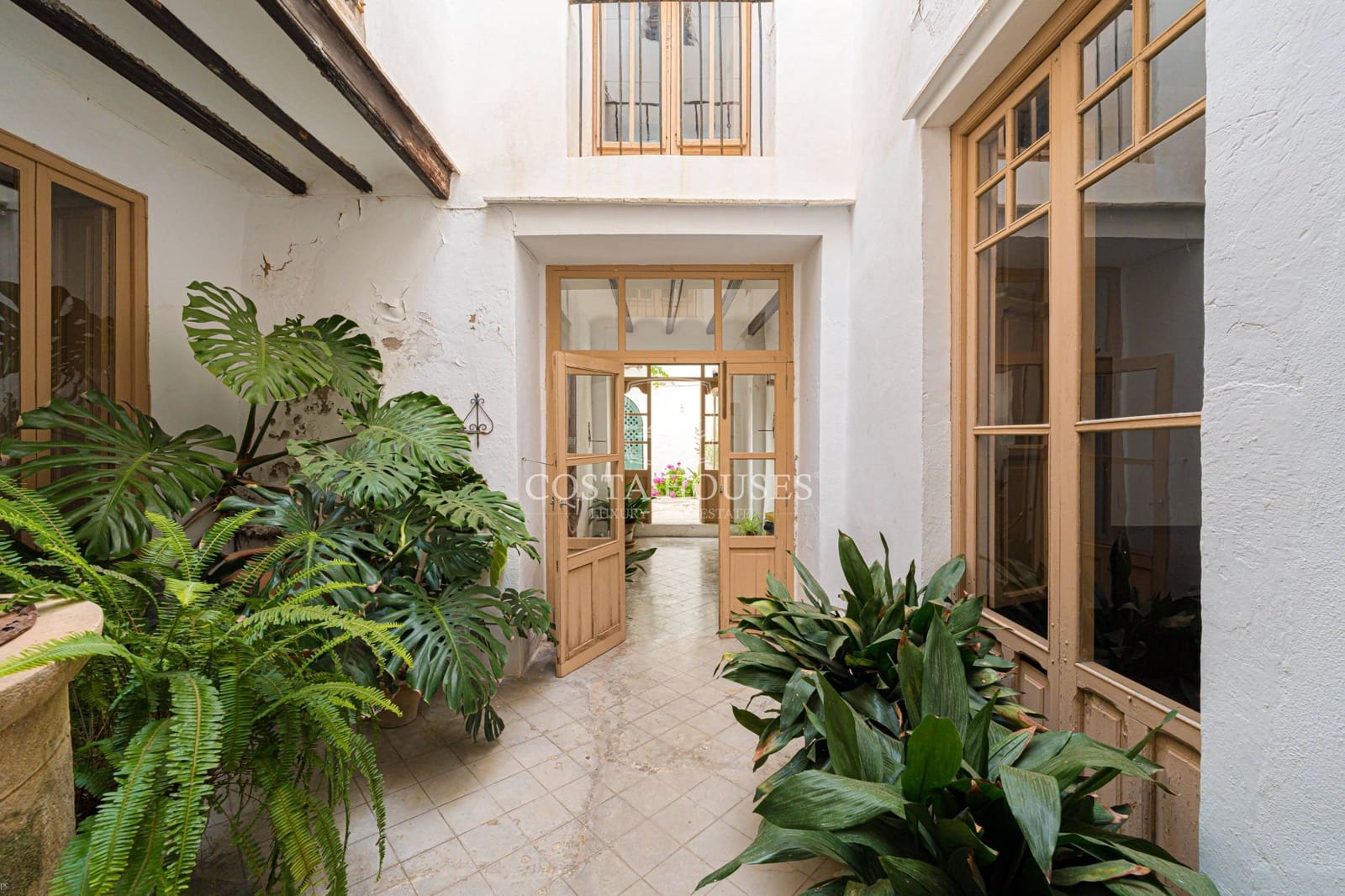 9 slaapkamer Huis te koop in Benissa met garage - € 715.000 (Ref: 8863802)