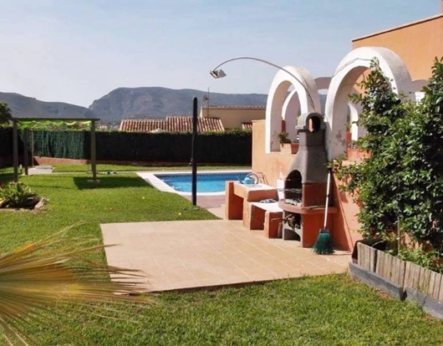 4 soverom Villa til salgs i Javea / Xabia med svømmebasseng garasje - € 1 100 000 (Ref: 8863803)