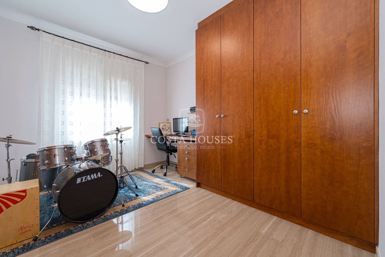 4 slaapkamer Villa te koop in Beniarbeig met zwembad garage - € 820.000 (Ref: 8863804)