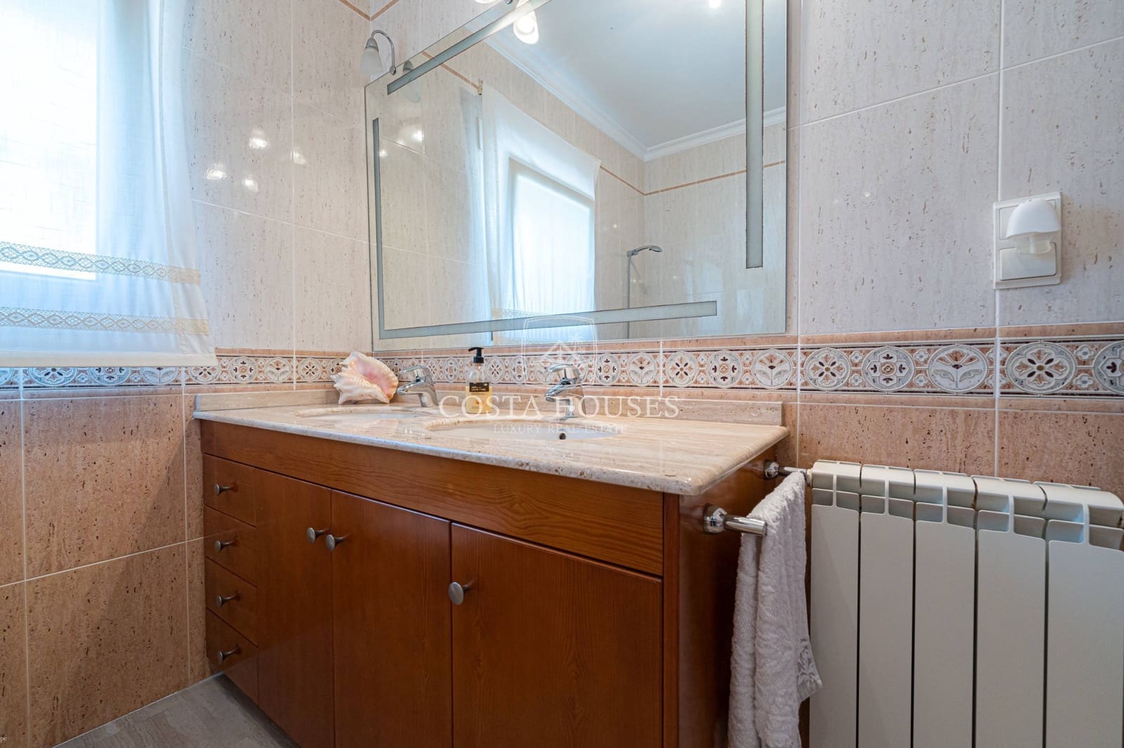 4 slaapkamer Villa te koop in Beniarbeig met zwembad garage - € 820.000 (Ref: 8863804)