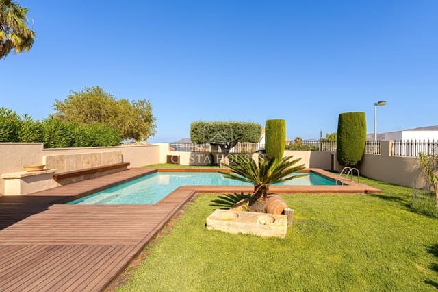 4 bedroom Villa for sale in Beniarbeig with pool garage - € 790,000 (Ref: 8863804)