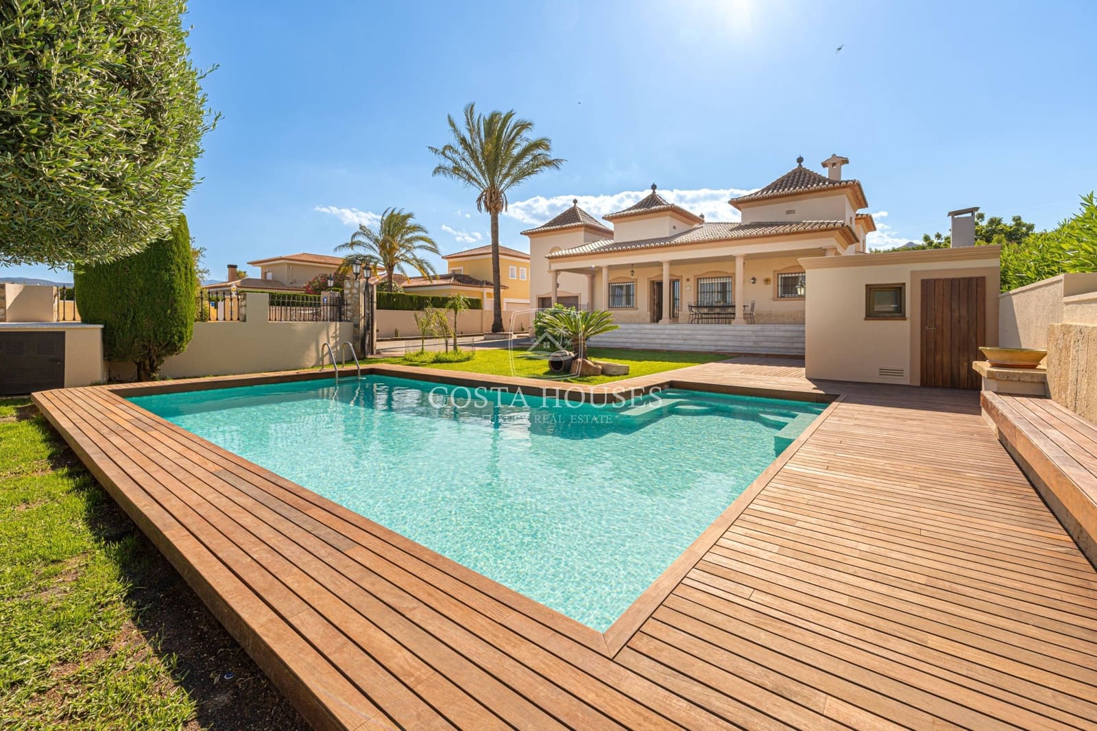 4 soverom Villa til salgs i Beniarbeig med svømmebasseng garasje - € 790 000 (Ref: 8863804)