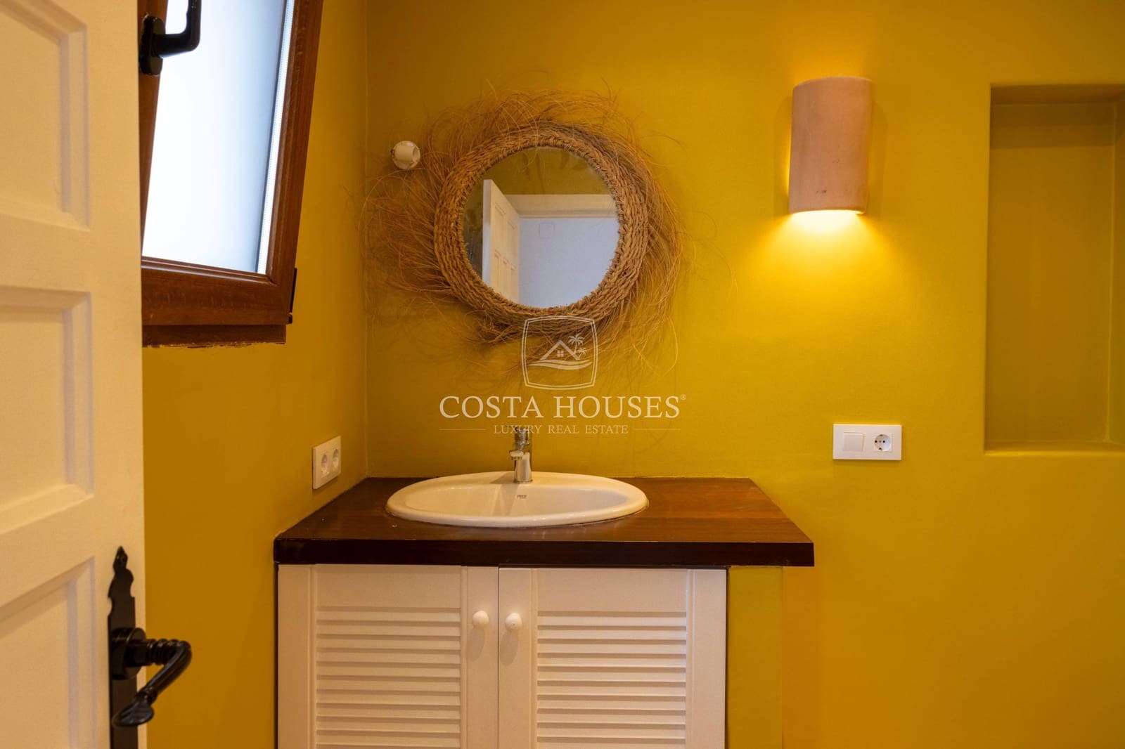 3 sypialnia Willa na sprzedaż w Javea / Xabia z basenem - 790 000 € (Ref: 8863805)