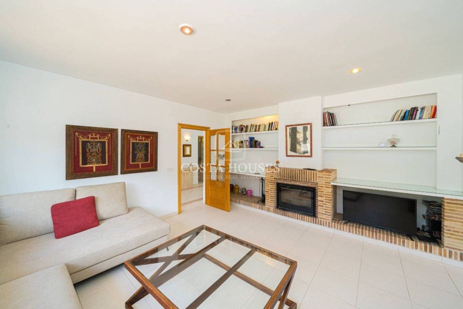 5 slaapkamer Villa te koop in Denia met zwembad - € 975.000 (Ref: 8863806)